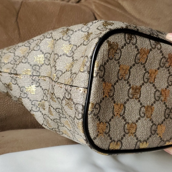 Gucci supreme bee small monogrammed tote - Picture 10 of 16